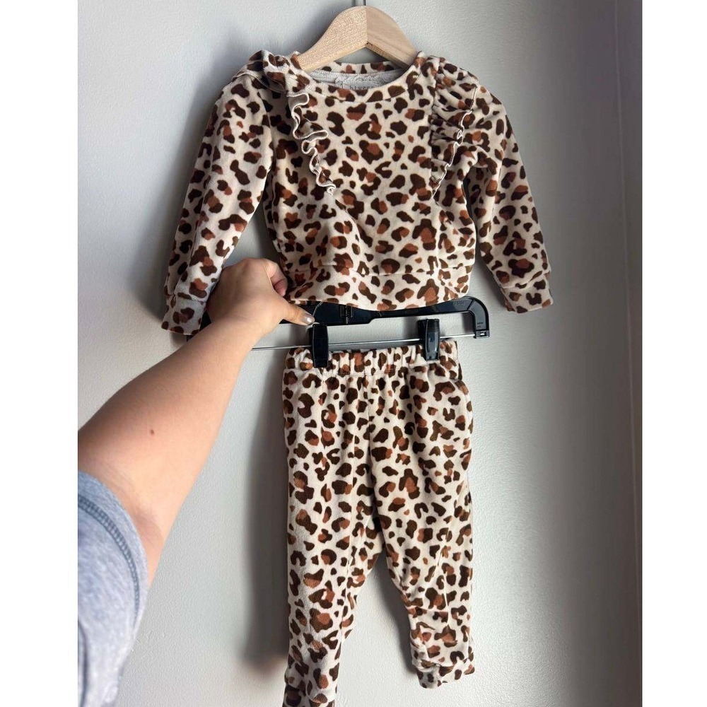 btween Leopard Cheetah Print Velour Ruffle Sweatshirt Jogger Set Scandi Baby